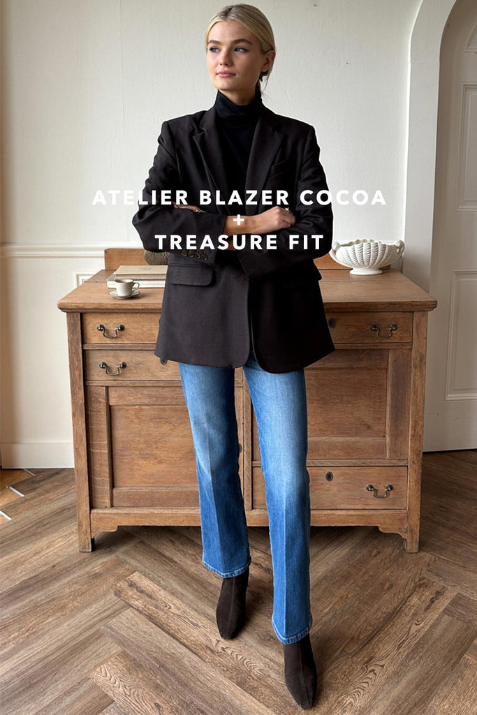 Atelier Blazer Cocoa + Treasure Fit Denim