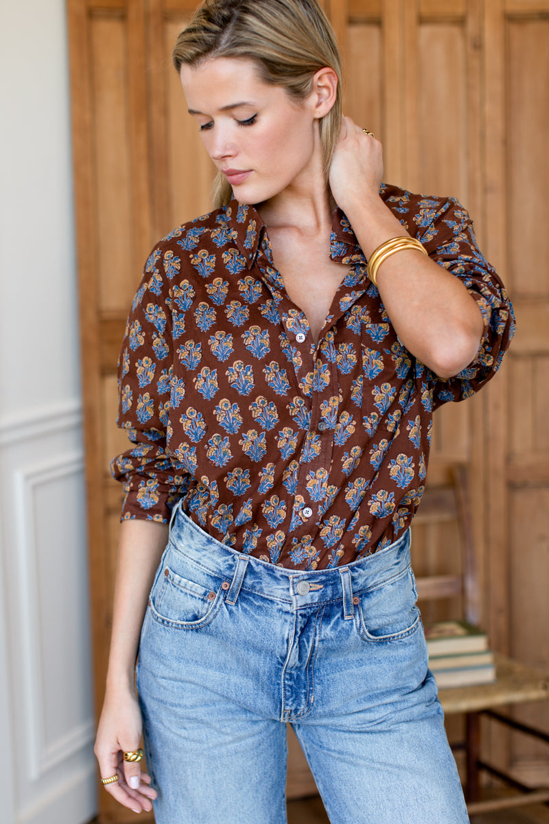 Ryan Shirt - Library Flowers Cocoa Organic
