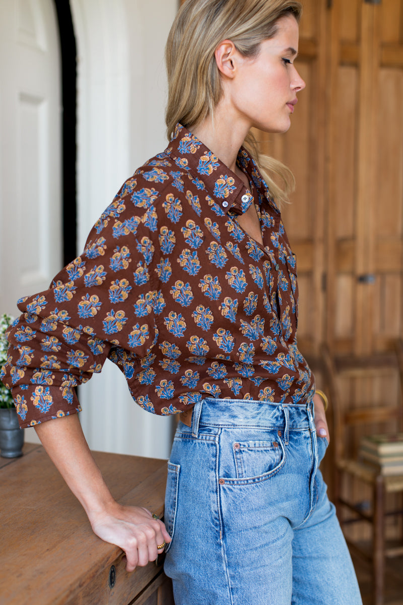 Ryan Shirt - Library Flowers Cocoa Organic