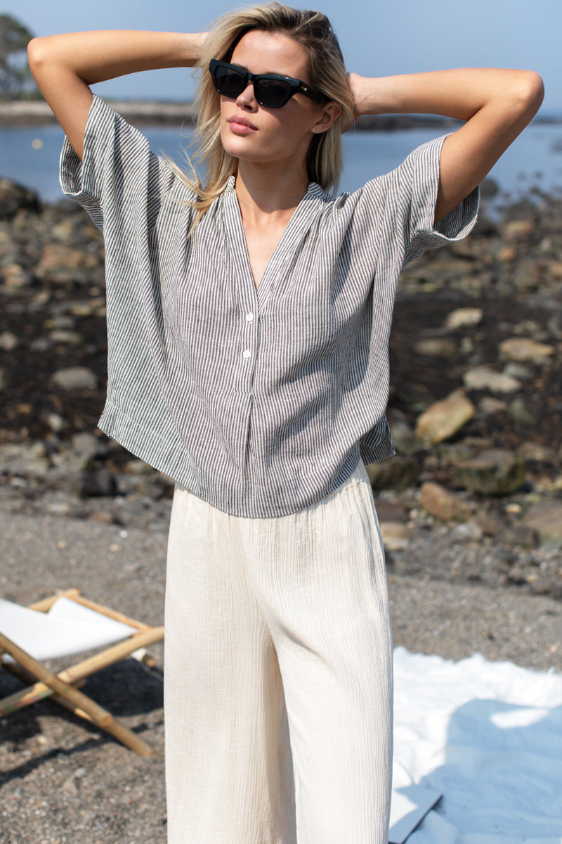 Artist Buttondown - Charcoal Stripe