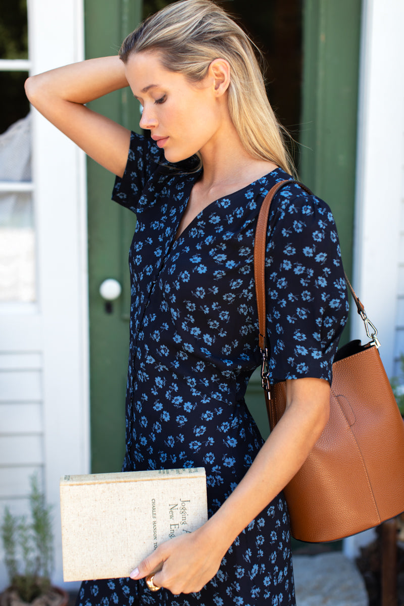 Lucyia Antique Dress - Bea Flowers Midnight