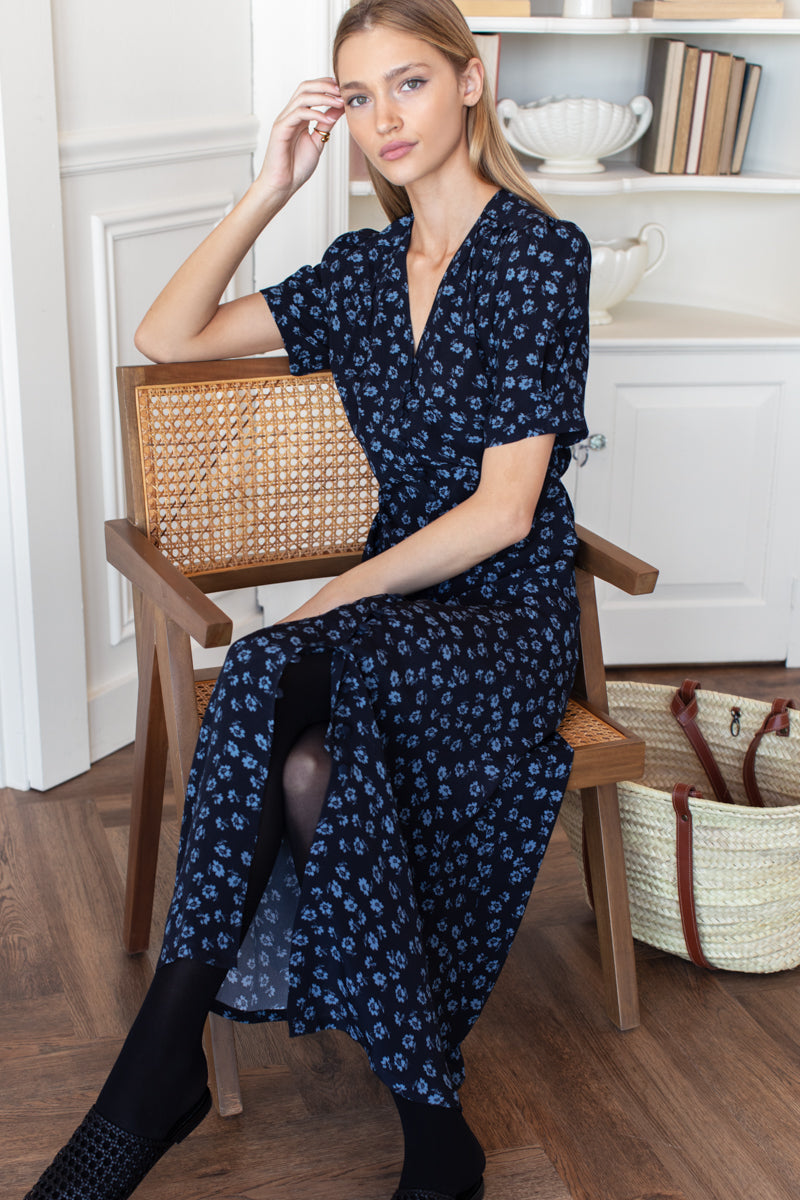 Lucyia Antique Dress - Bea Flowers Midnight