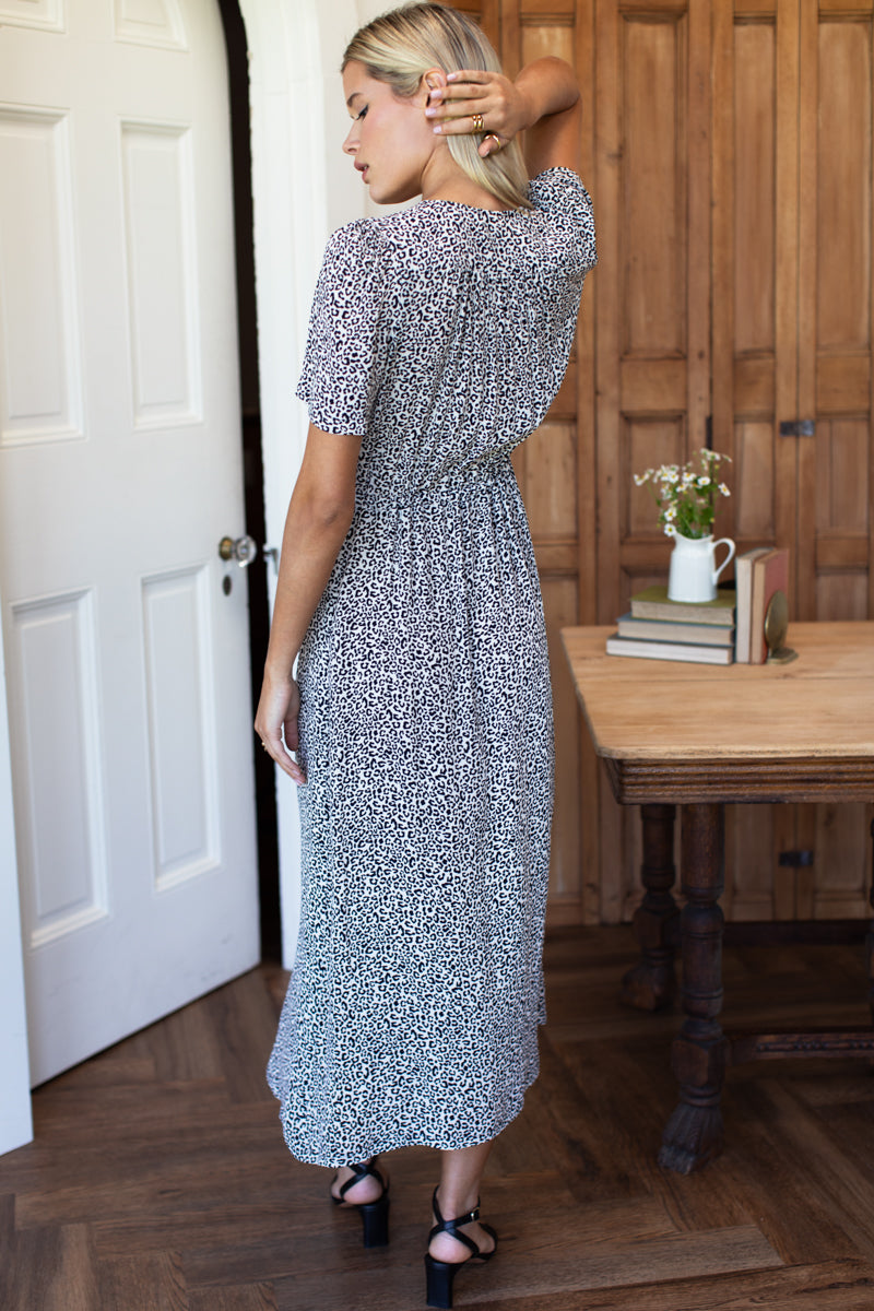 May Short Sleeve Dress - New Leo