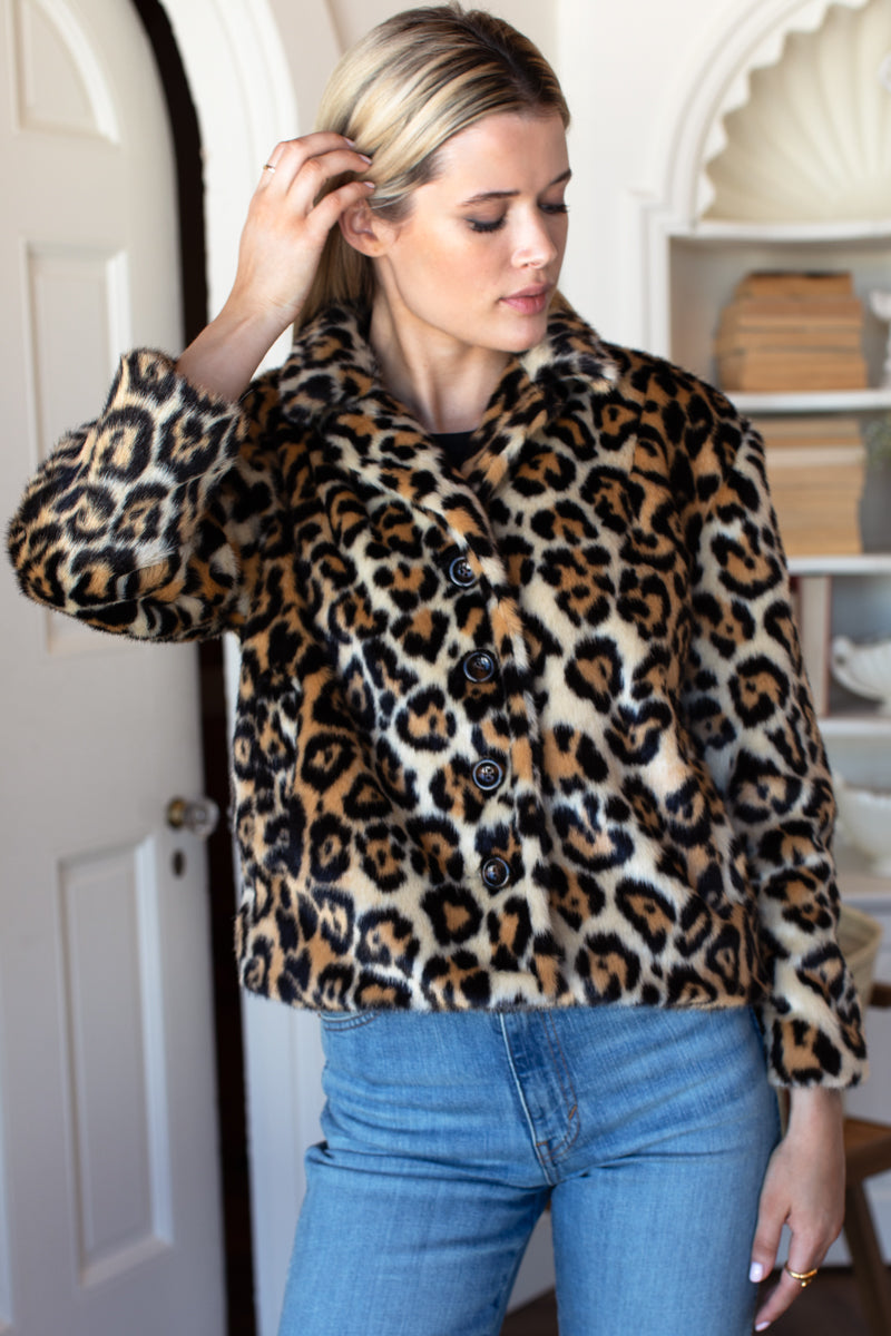 Short 60s Coat - Leopard Fur