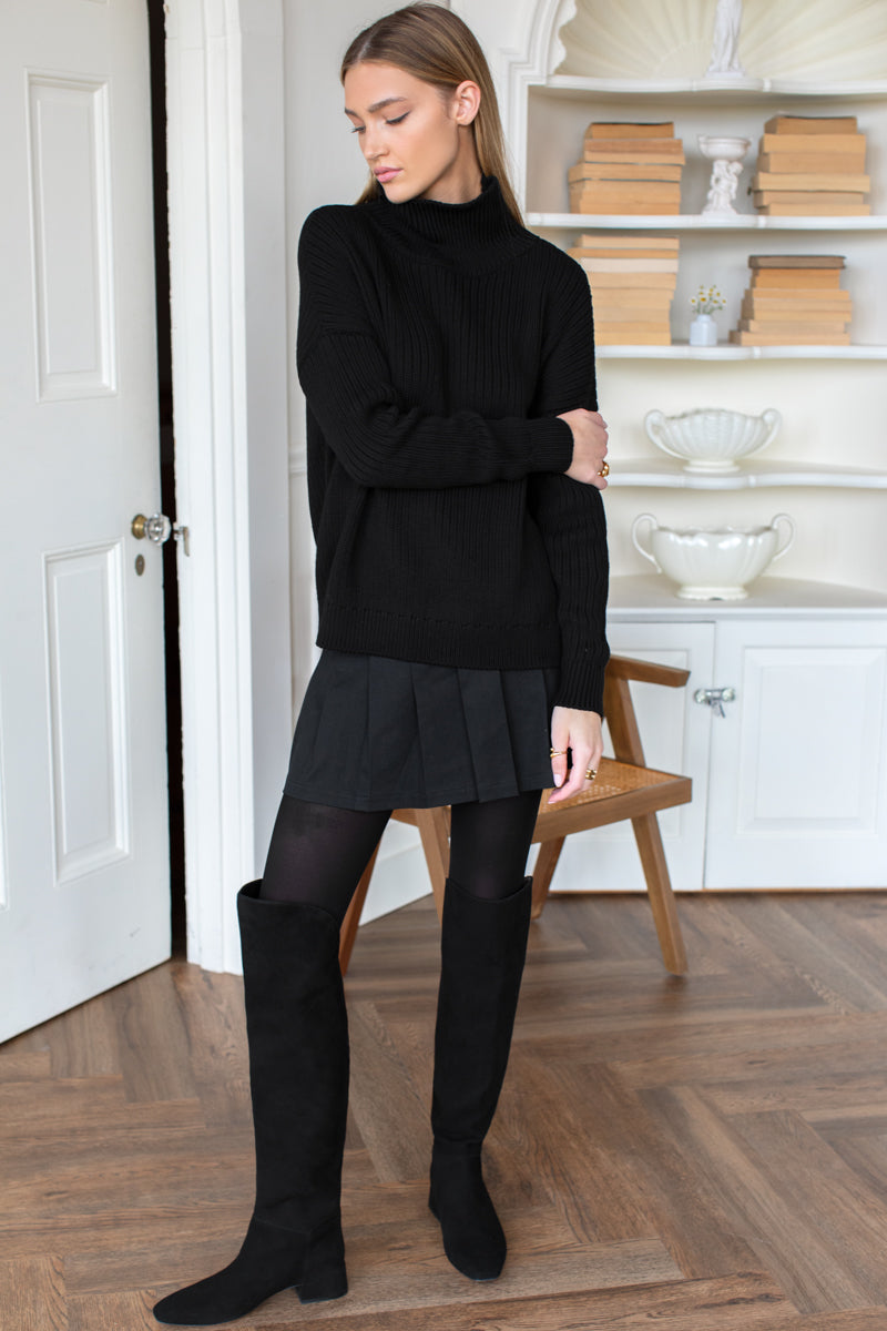 Soft Pleated Mini Skirt - Black Swan