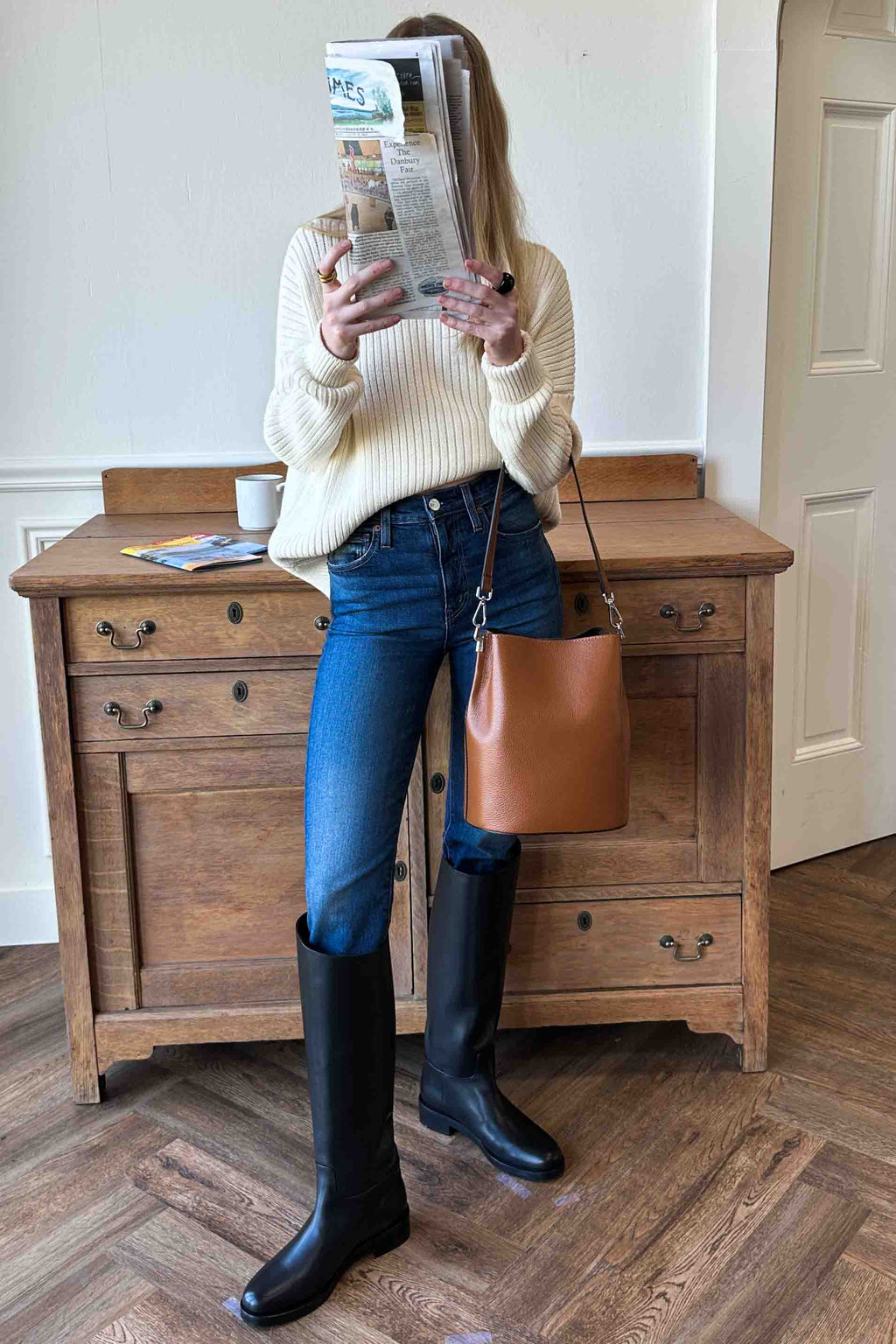 Italian Bucket Bag - Camel