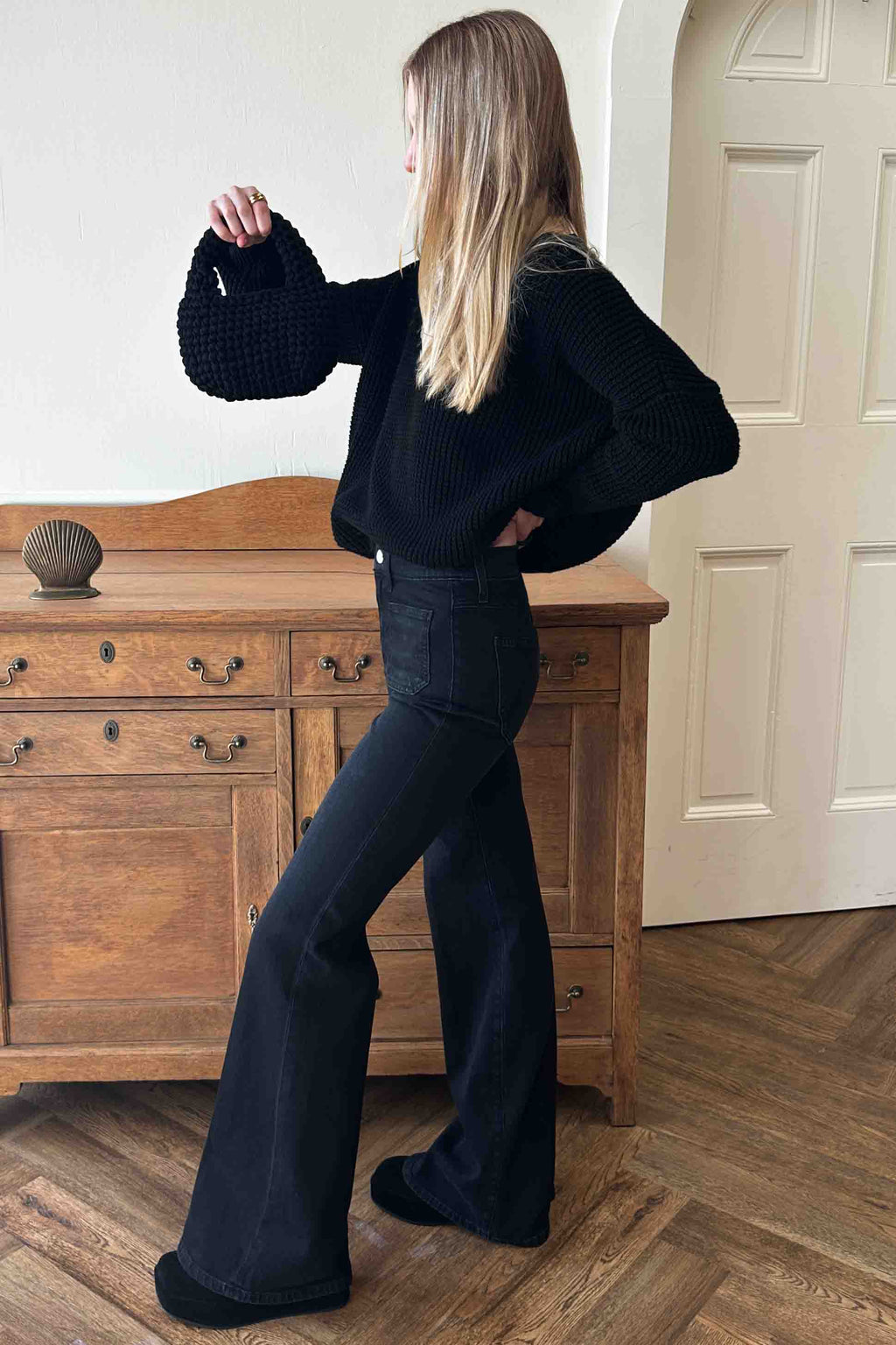 Treasure Bell - Onyx Wash